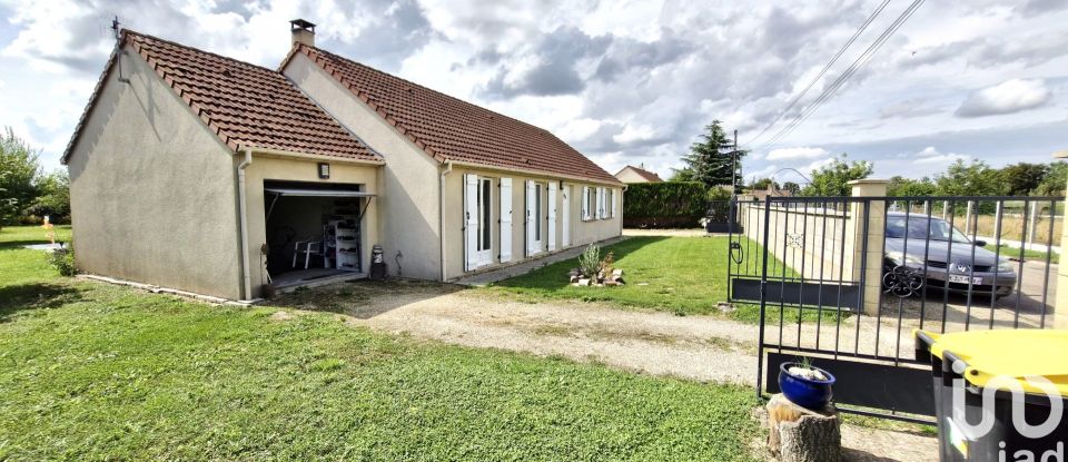 Pavilion 6 rooms of 114 m² in Bouzonville-aux-Bois (45300)