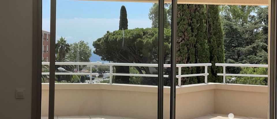 Apartment 4 rooms of 96 m² in Sainte-Maxime (83120)