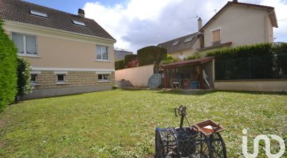 Traditional house 7 rooms of 123 m² in Sartrouville (78500)