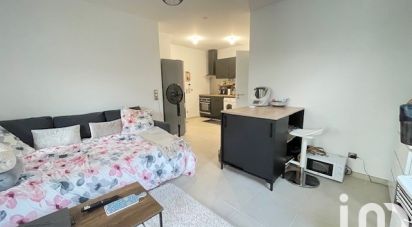 Studio 1 pièce de 30 m² à Ventabren (13122)