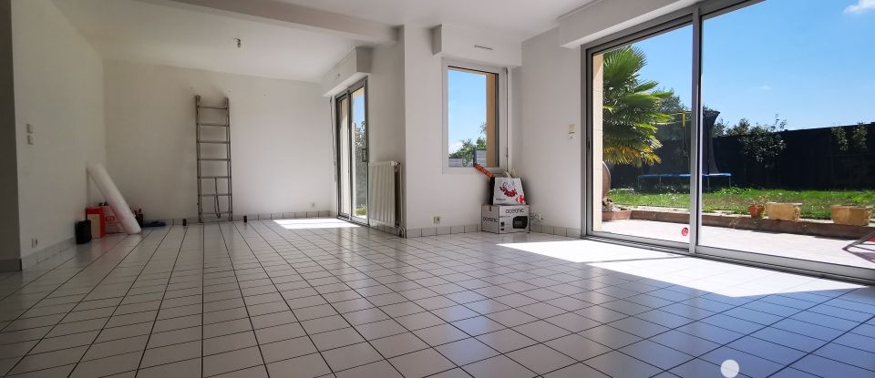 Town house 6 rooms of 112 m² in Chantepie (35135)