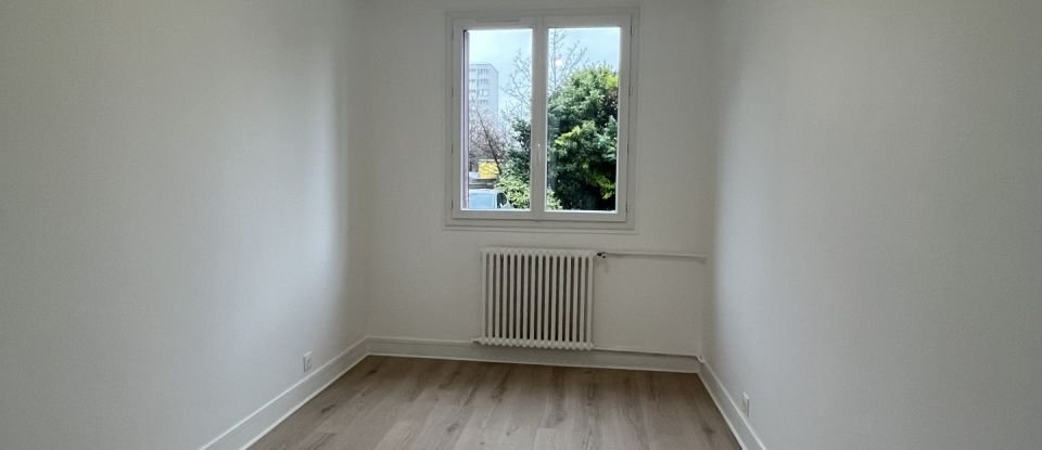 Appartement 3 pièces de 48 m² à Bagneux (92220)