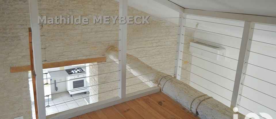 Village house 4 rooms of 72 m² in Aiffres (79230)