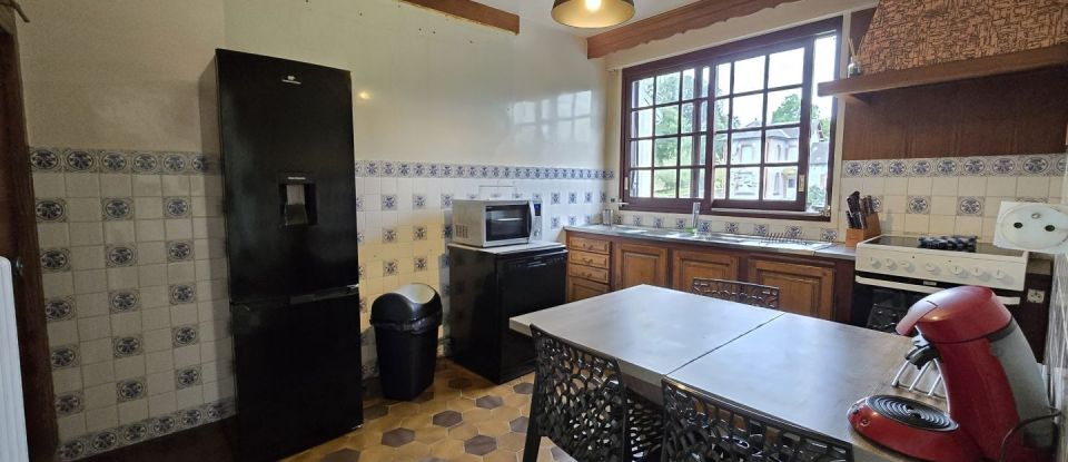 Maison 8 pièces de 193 m² à Vrigne-aux-Bois (08330)