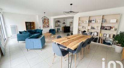 Maison 6 pièces de 195 m² à Guérard (77580)