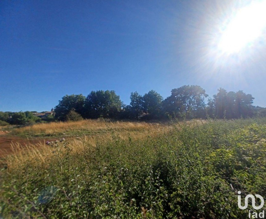 Land of 1,070 m² in Les Rives (34520)