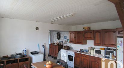 House 2 rooms of 52 m² in Yèvres (28160)