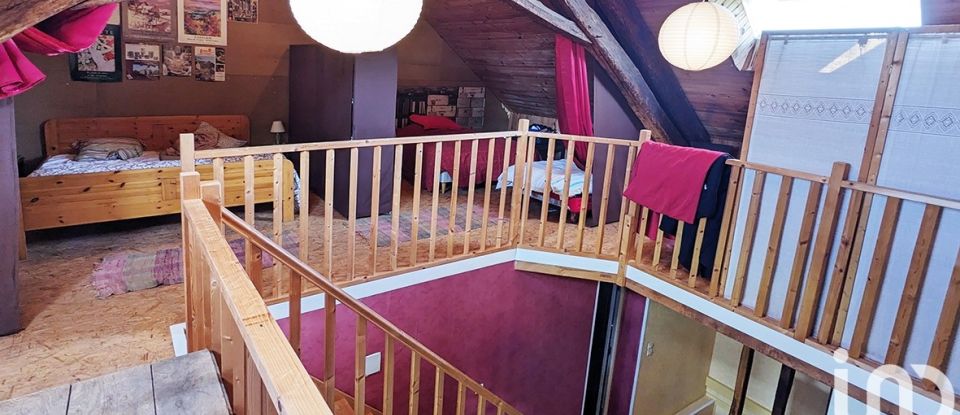 Maison de campagne 5 pièces de 192 m² à - (89520)