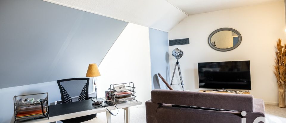 Maison 5 pièces de 160 m² à Traînou (45470)