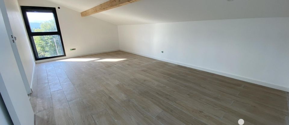 Appartement 3 pièces de 85 m² à Sorbiers (42290)