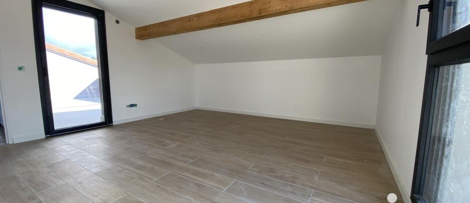 Appartement 3 pièces de 85 m² à Sorbiers (42290)