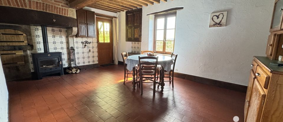 House 5 rooms of 140 m² in Villapourçon (58370)