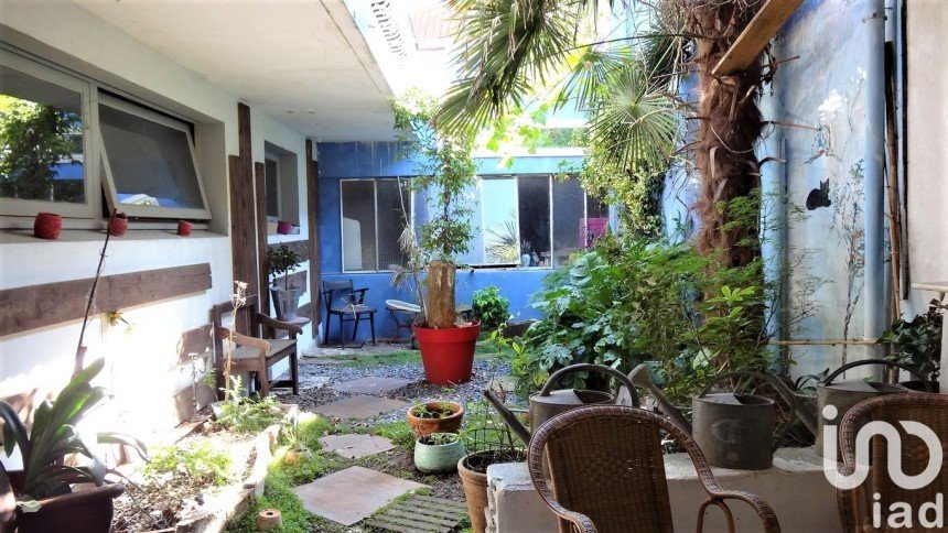 House 8 rooms of 240 m² in Challans (85300)