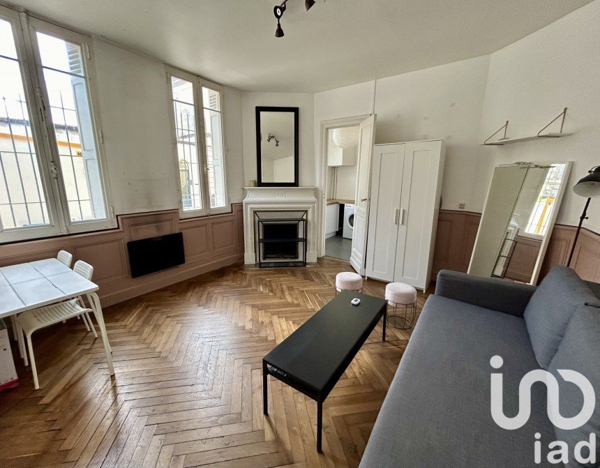 Appartement 1 pièce de 25 m² à Bordeaux (33000)