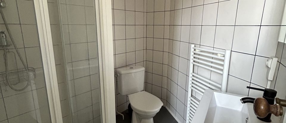 Appartement 1 pièce de 25 m² à Bordeaux (33000)