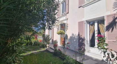 Traditional house 8 rooms of 216 m² in Villard-Bonnot (38190)