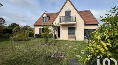 House 8 rooms of 167 m² in Sainte-Gemme-Moronval (28500)