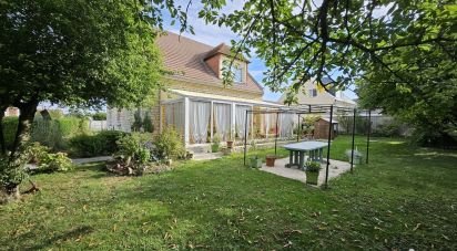 Maison 4 pièces de 130 m² à Saint-Martin-de-Fontenay (14320)