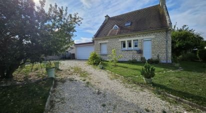 House 4 rooms of 130 m² in Saint-Martin-de-Fontenay (14320)