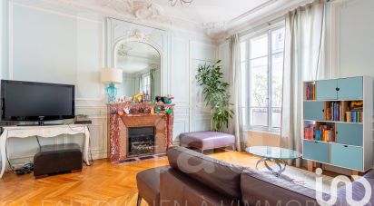 Appartement 5 pièces de 102 m² à Paris (75016)