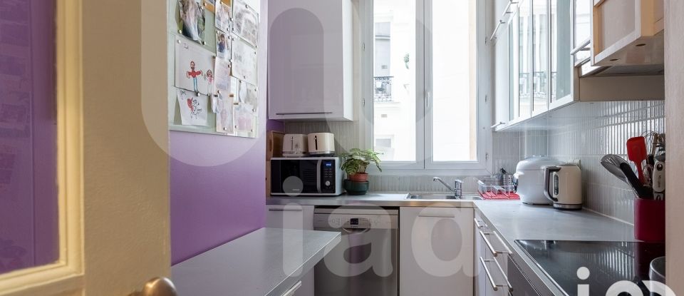 Appartement 5 pièces de 102 m² à Paris (75016)