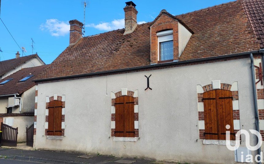 House 4 rooms of 104 m² in Romorantin-Lanthenay (41200)