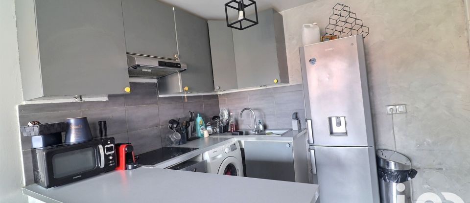 Appartement 2 pièces de 37 m² à Marseille (13010)