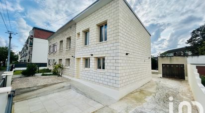 Maison 8 pièces de 165 m² à Soissons (02200)