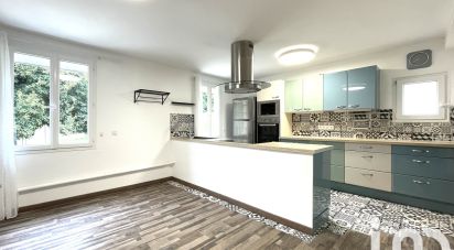 Maison traditionnelle 6 pièces de 128 m² à Juvisy-sur-Orge (91260)