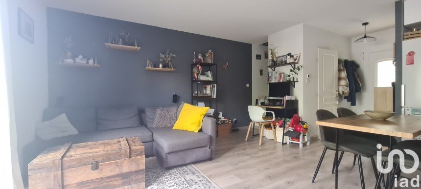 Maison 3 pièces de 58 m² à Le Pian-Médoc (33290)