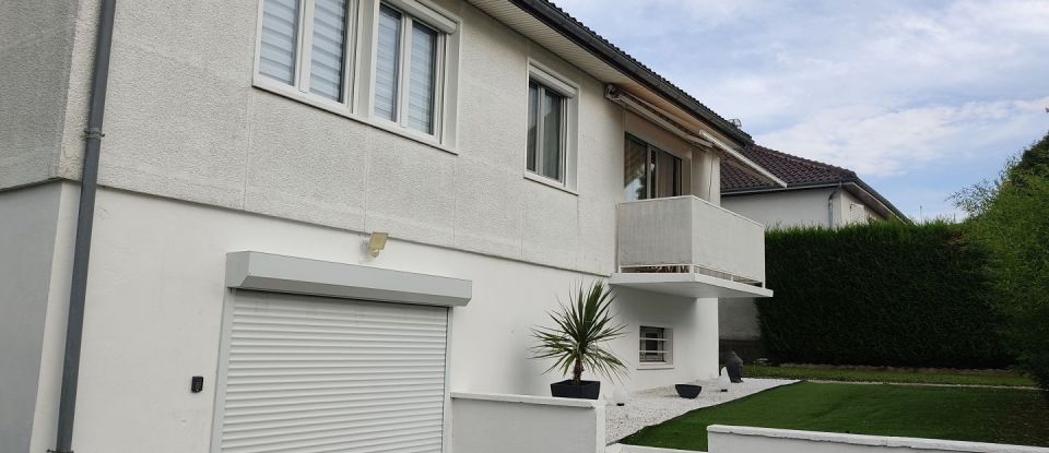 Maison 5 pièces de 112 m² à Soucy (89100)