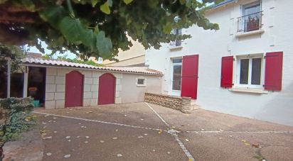 House 5 rooms of 108 m² in Thouars (79100)