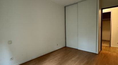 Apartment 3 rooms of 62 m² in Cenon (33150)