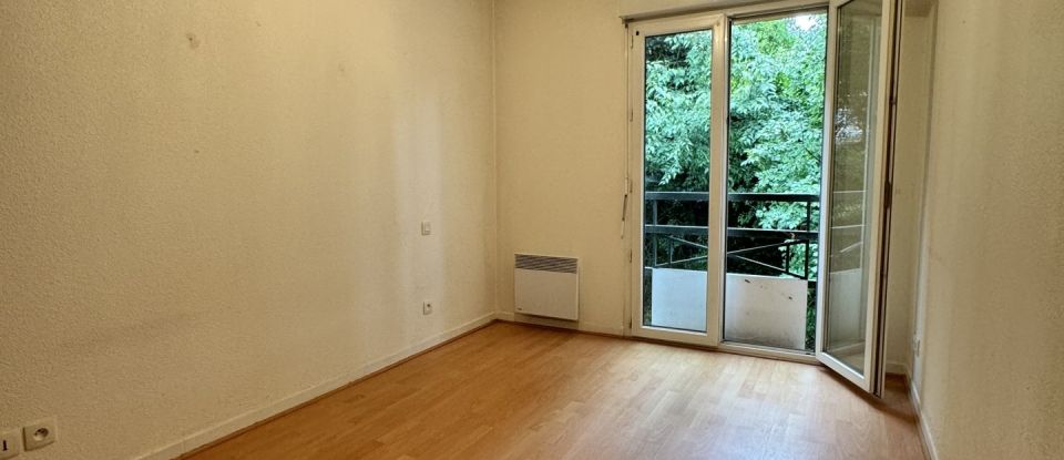 Apartment 3 rooms of 62 m² in Cenon (33150)