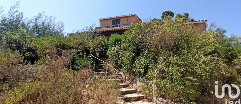 Maison traditionnelle 3 pièces de 110 m² à Roquebrune-sur-Argens (83380)