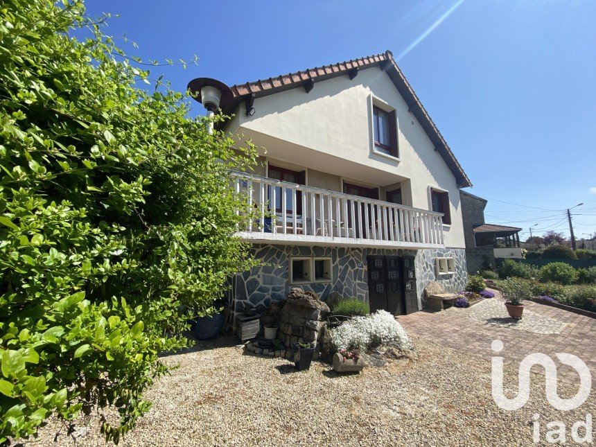 Maison traditionnelle 5 pièces de 117 m² à Château-Thierry (02400)