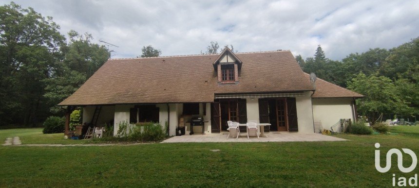 Maison 6 pièces de 185 m² à Pruniers-en-Sologne (41200)