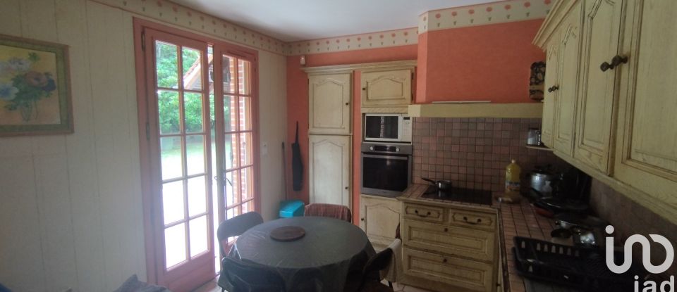 House 6 rooms of 185 m² in Pruniers-en-Sologne (41200)