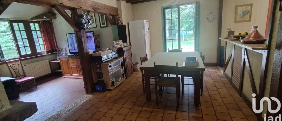 House 6 rooms of 185 m² in Pruniers-en-Sologne (41200)