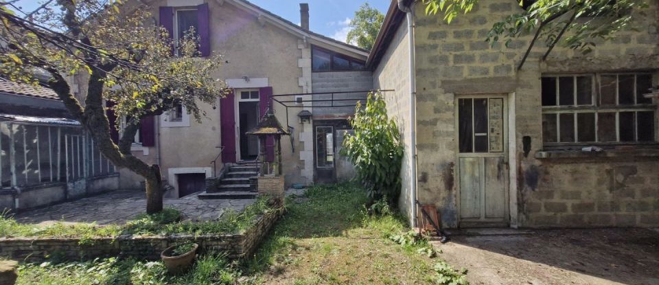 House 6 rooms of 92 m² in Bergerac (24100)