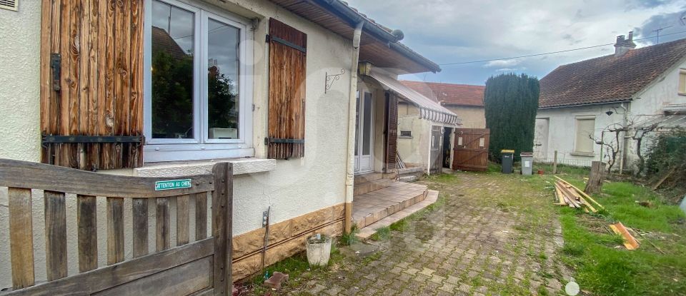 Maison 4 pièces de 66 m² à Montluçon (03100)