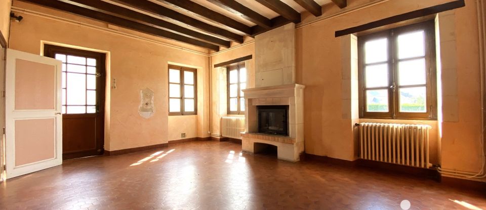 Longere 5 rooms of 160 m² in Saint-Hippolyte (37600)