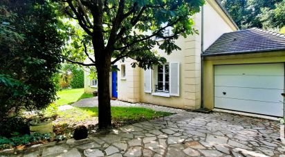 House 6 rooms of 147 m² in Montmorency (95160)