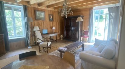 Traditional house 4 rooms of 134 m² in Laval-Roquecezière (12380)