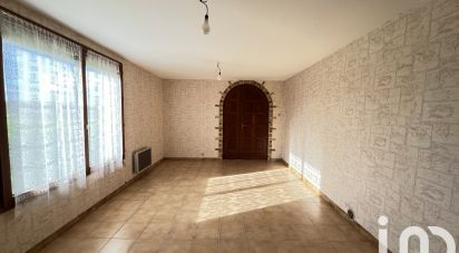 House 5 rooms of 111 m² in Saint-Ouen-en-Belin (72220)