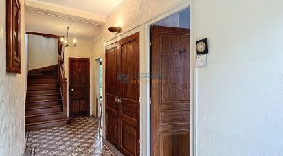 Traditional house 8 rooms of 156 m² in Santeny (94440)