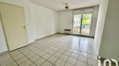 Appartement 3 pièces de 50 m² à Isbergues (62330)