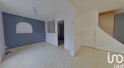 Duplex 4 rooms of 94 m² in Cesson (77240)