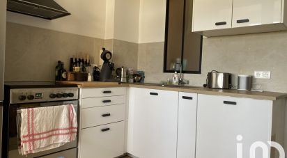 Appartement 3 pièces de 49 m² à Avignon (84000)