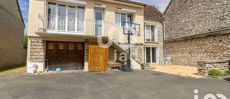 Maison de village 5 pièces de 128 m² à Dammartin-en-Serve (78111)